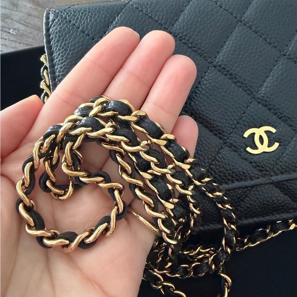 Chanel Black Quilted Leather Wallet on Chain - Picture 7 of 12